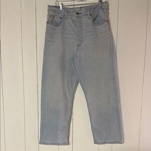 Levi’s Ribcage Straight Ankle Mom Jeans